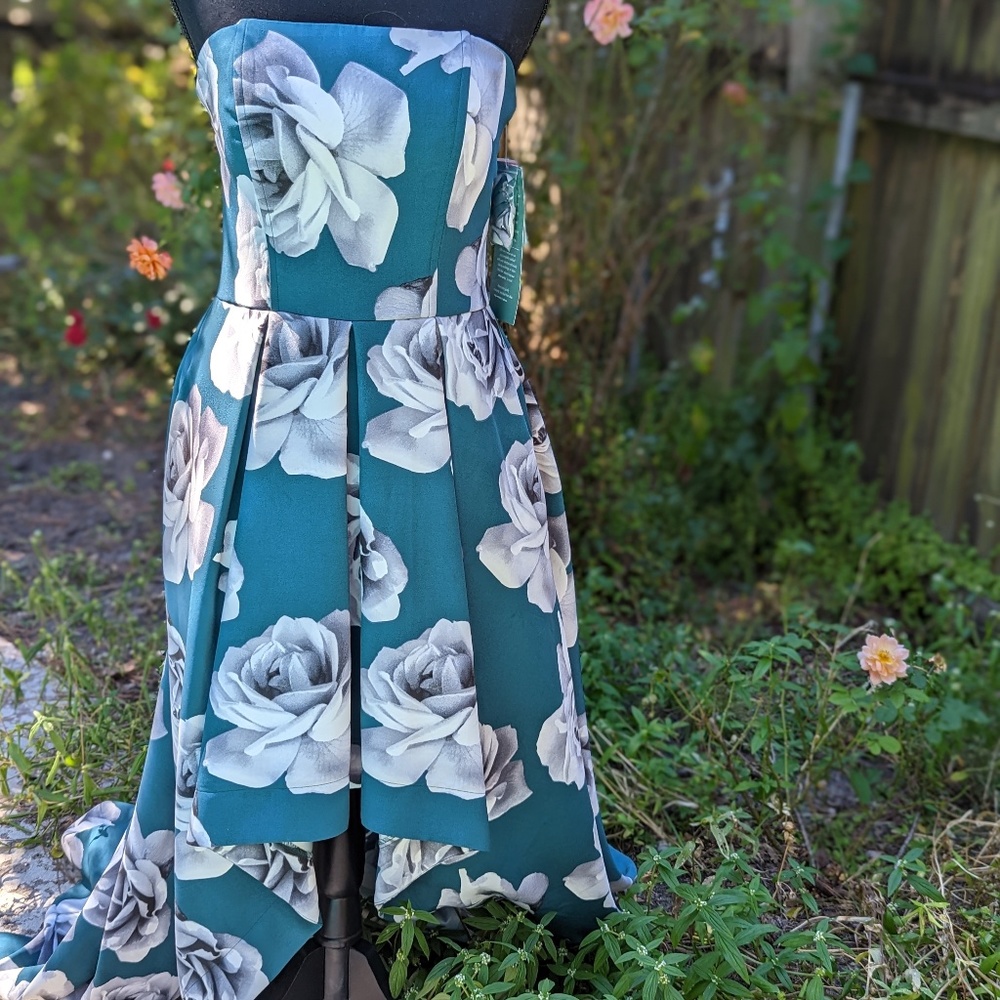 Speechless Strapless (with optional straps) Teal Floral Formal-Wear Size 11